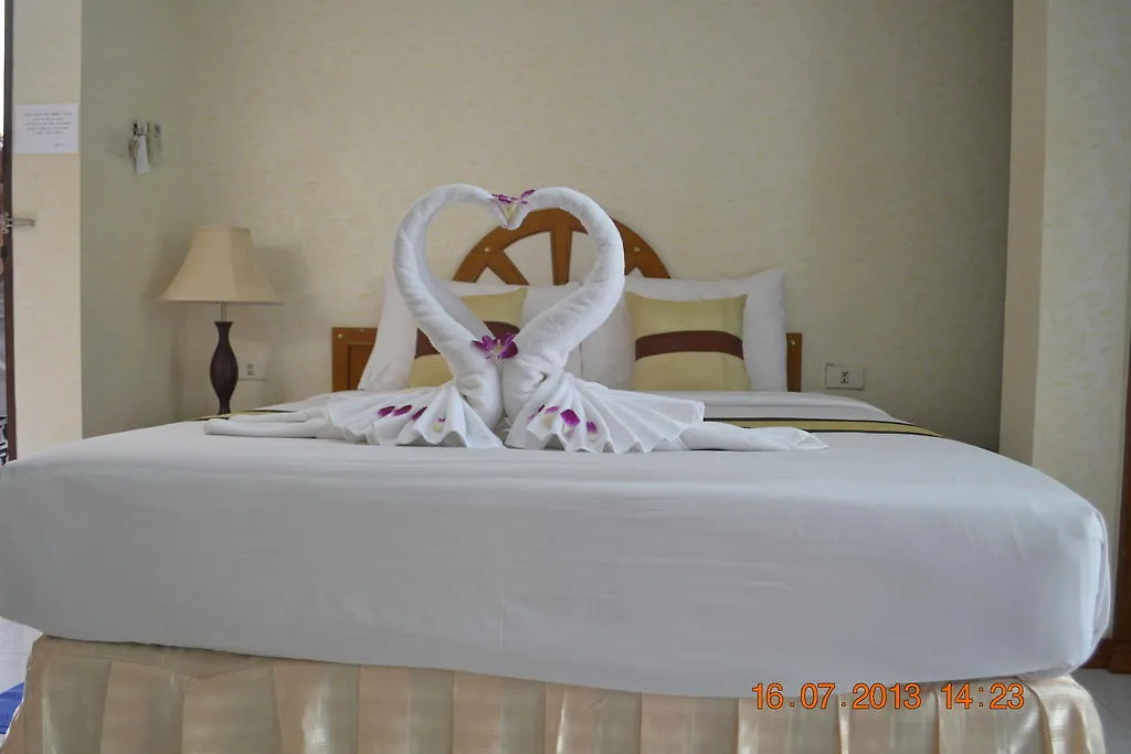 Natacha Hotel Phi Phi Adaları