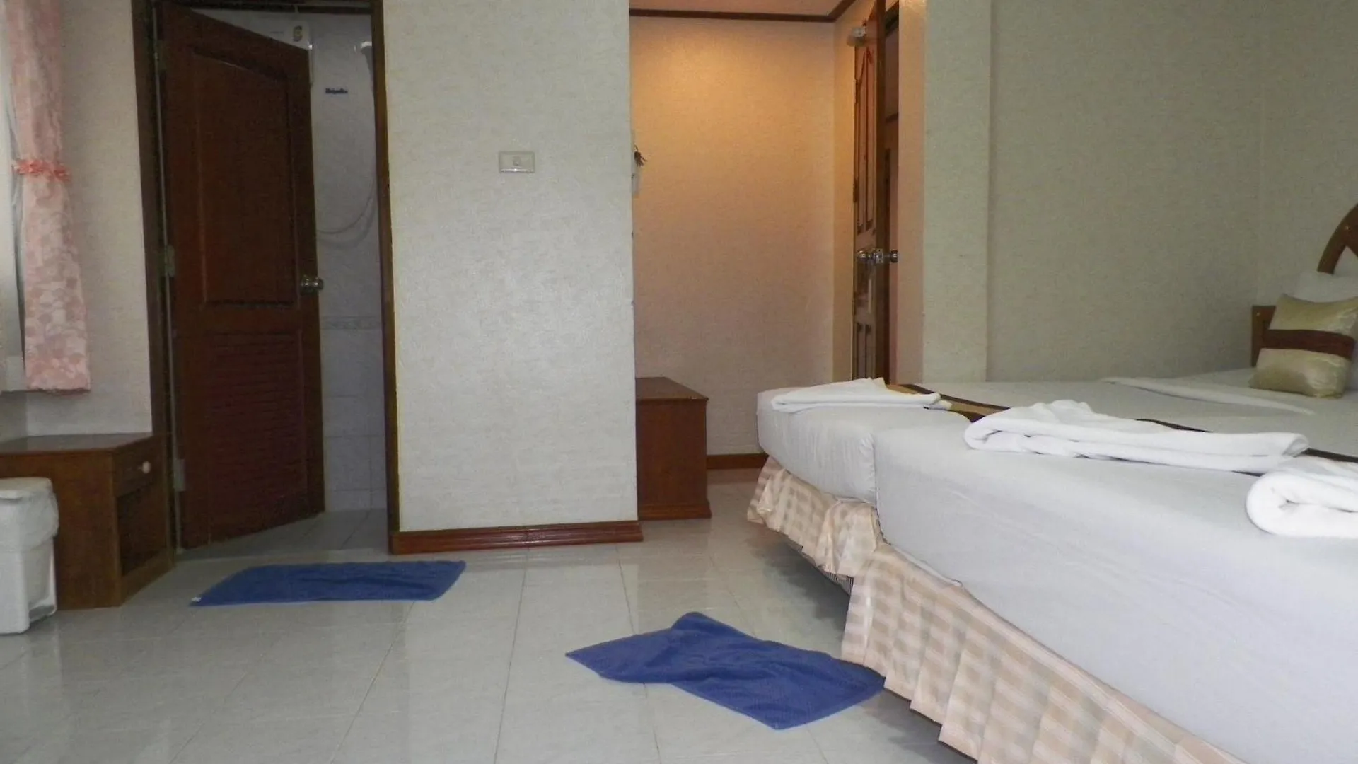 Natacha Hotel Phi Phi Adaları